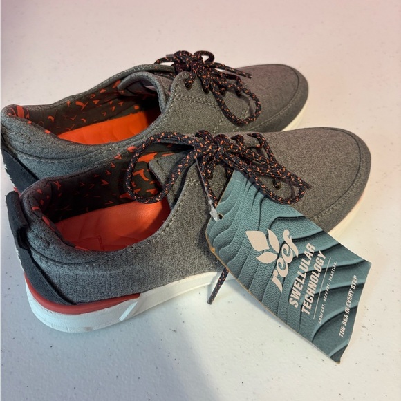 Reef Women’s Gray Sneakers with Vibrant Orange Accents - Picture 2 of 7